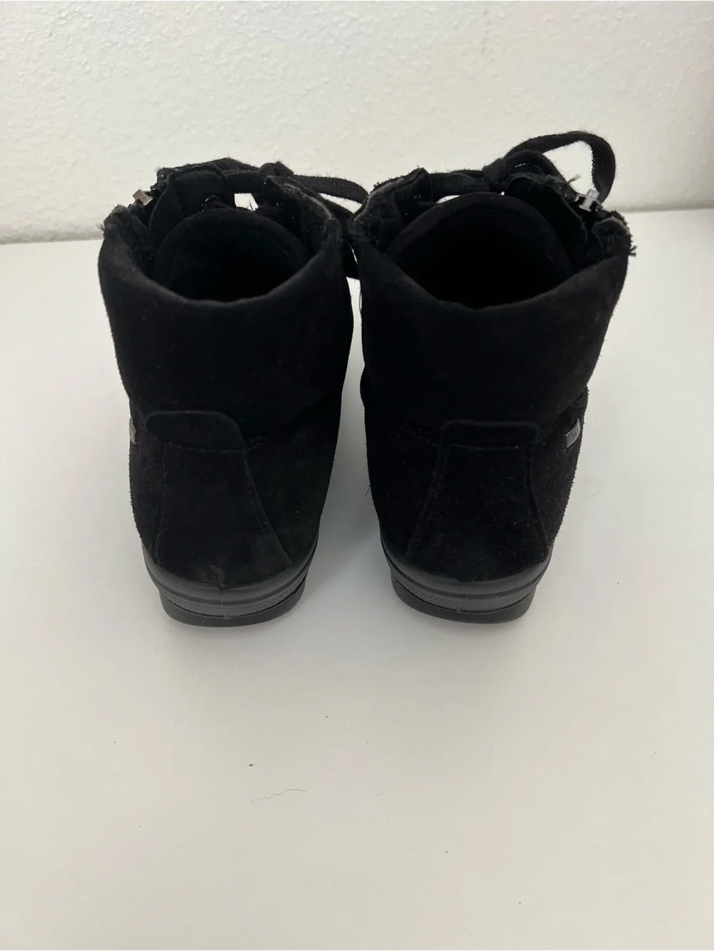 TEX Women's Black Suede Lace-Up Ankle Booties